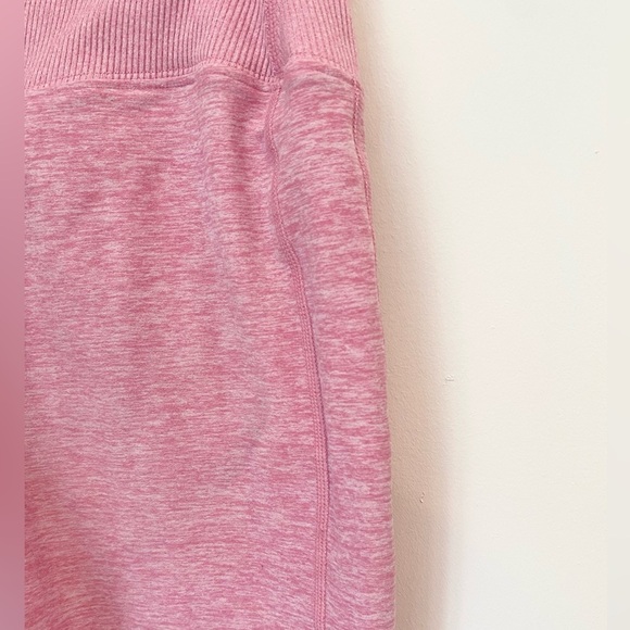 Alo High-Waisted Lounge Legging - Picture 5 of 5